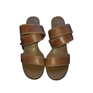Parade Of Shoes Women's Size 6 Tan/Brown Strappy Buckle Sandal